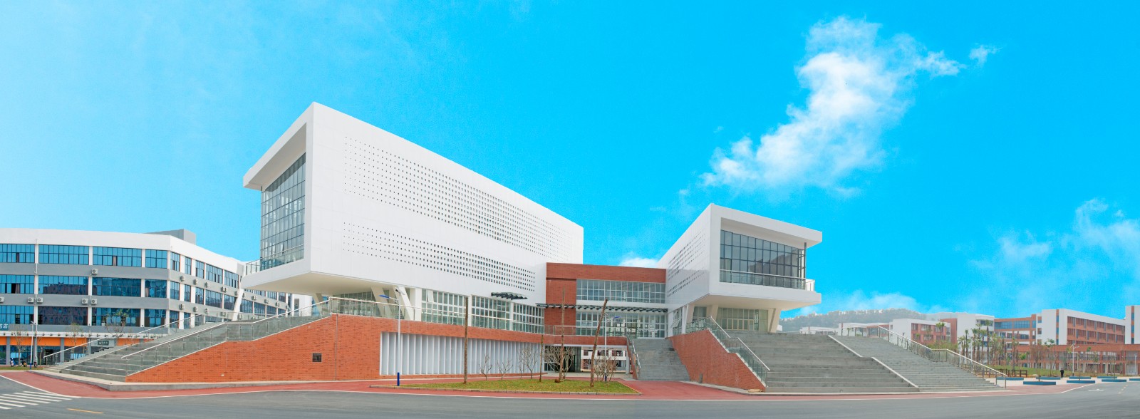 廣西理工職業(yè)技術學院2